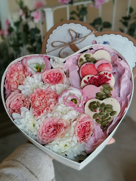 Сердечко с макаронс и медиантами
